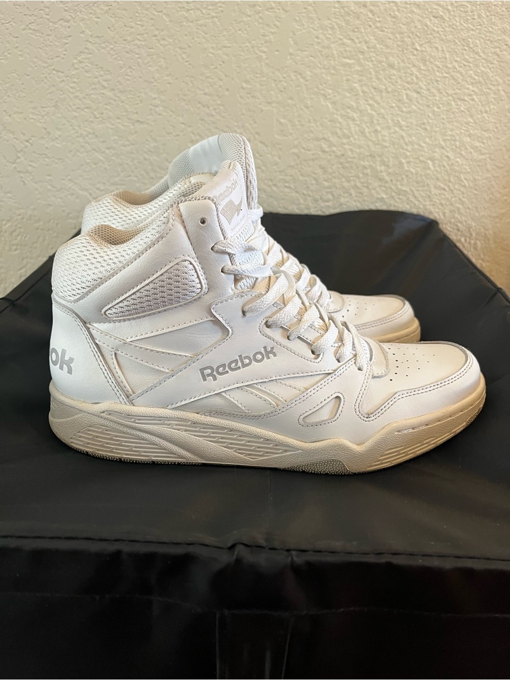 Classic Reebok Men's White High-Top Sneakers